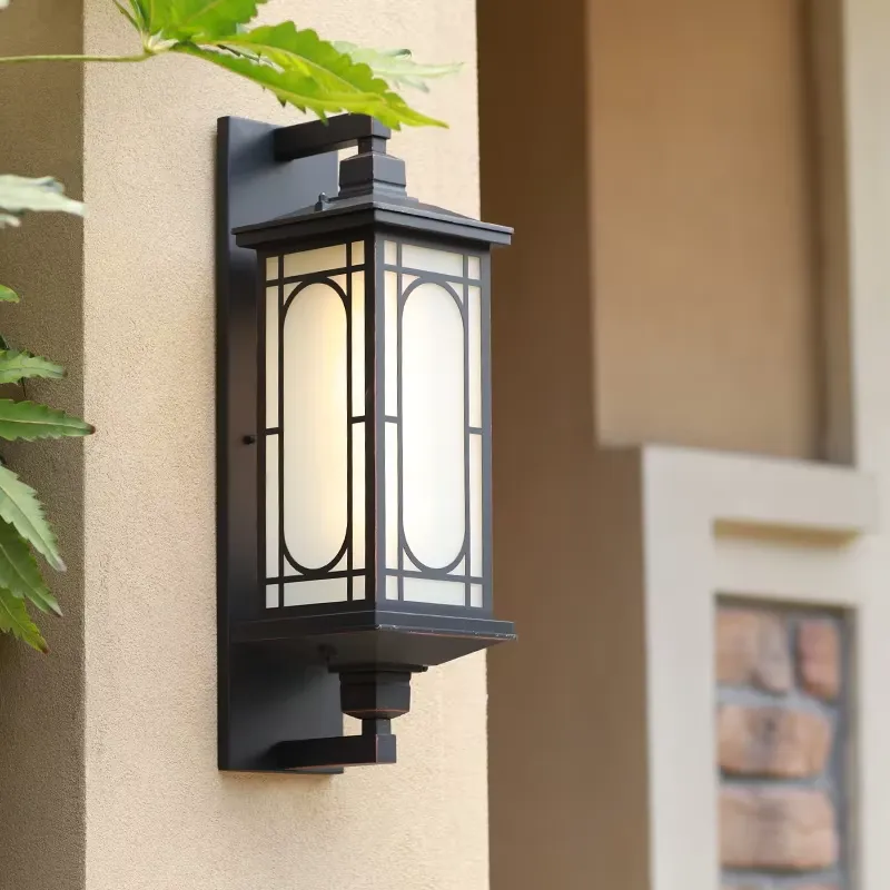 Outdoor Lighting Wall - مصباح جداري خارجي حديث بتصميم جديد